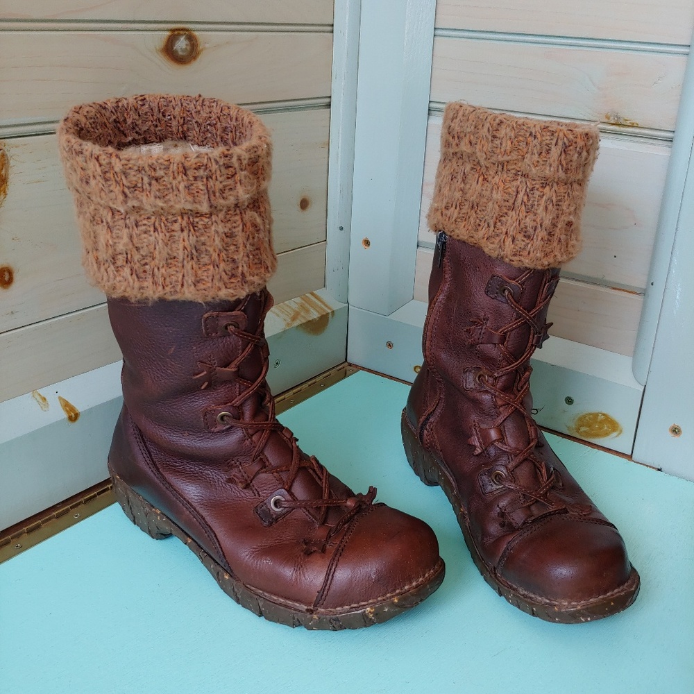 El Naturalista leather boots with cuff, side zip
